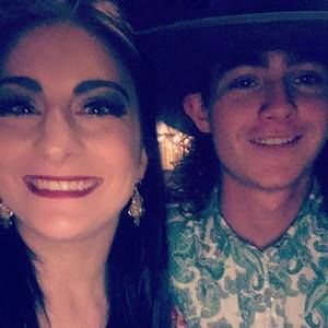 Meet your Posher, Stephen